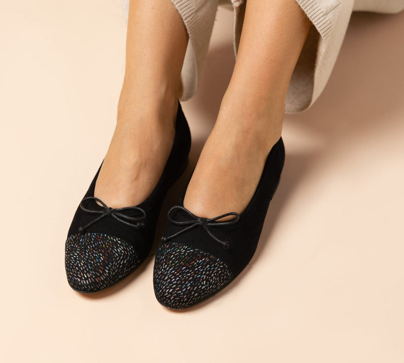 Handmade Menina Step Amelie Speckle shoes in neutral tones, featuring a textured speckle pattern on a stylish, comfortable design.
