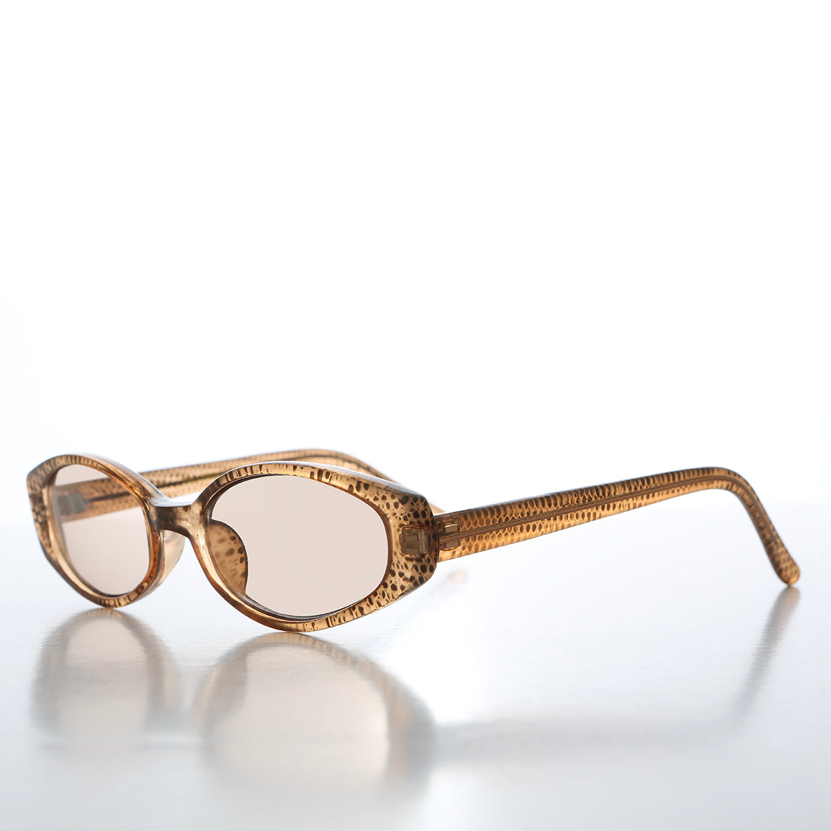 90s Oval Sunglasses with Tinted Lenses - Helena
