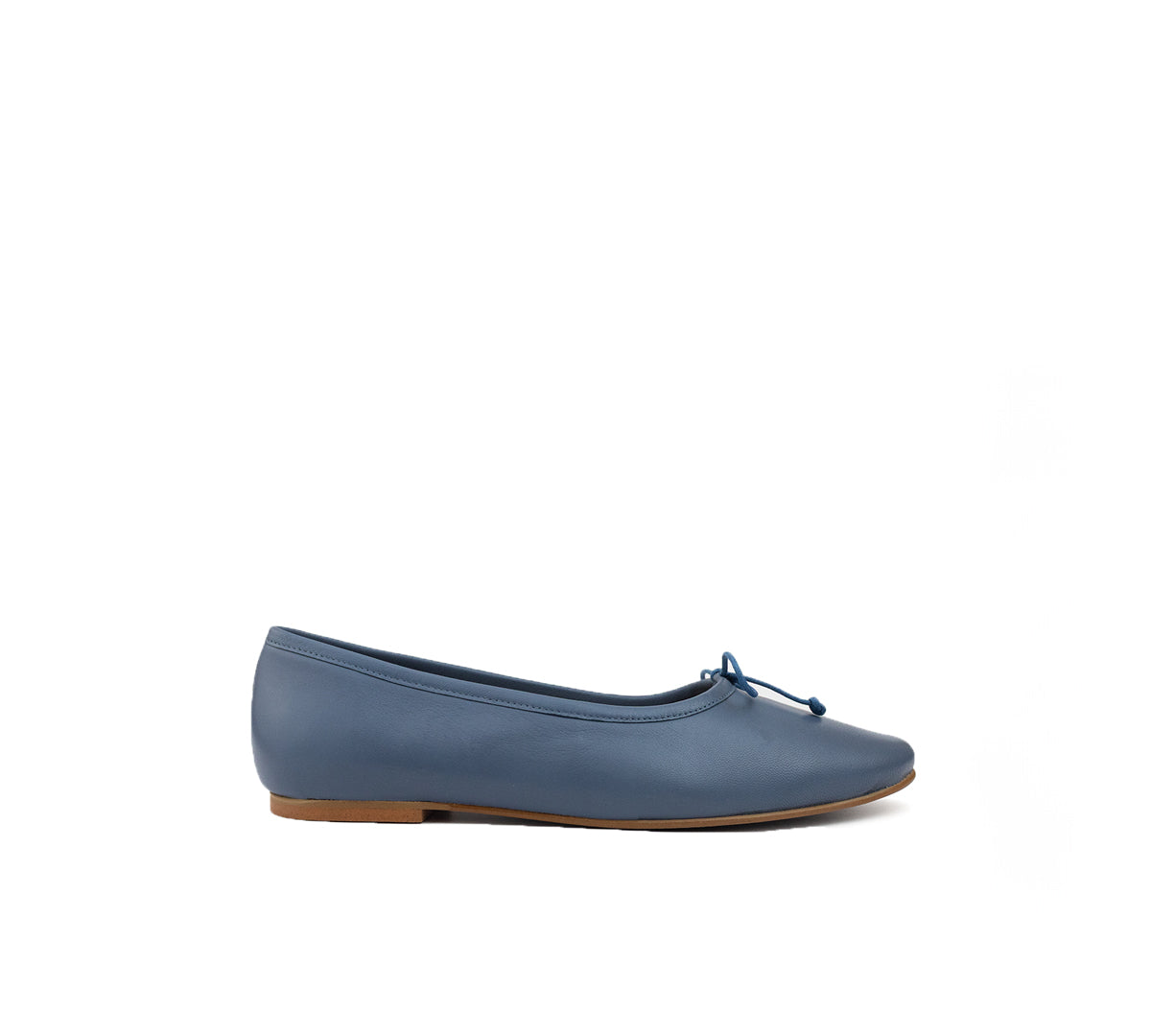 Handmade Belle Blue Leather bag by Menina Step, featuring smooth blue leather and elegant design, crafted in Spain.