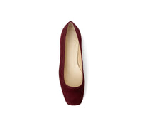 Handmade Leticia Bordeaux shoe by Menina Step, featuring elegant design and rich Bordeaux color, displayed on a neutral background.