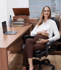 The Maternity Ankle Pant
