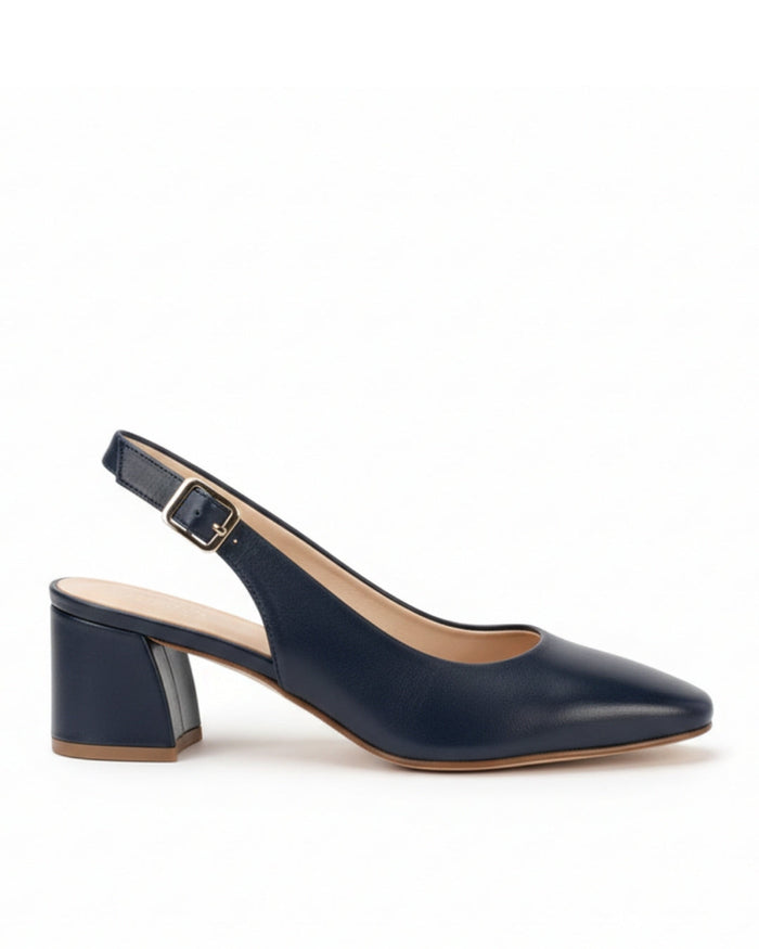 Handmade Pia Marino by Menina Step, showcasing detailed craftsmanship and elegant design in a vibrant, colorful style.