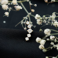 Graduated Style Diamond Crawler Earring for Women