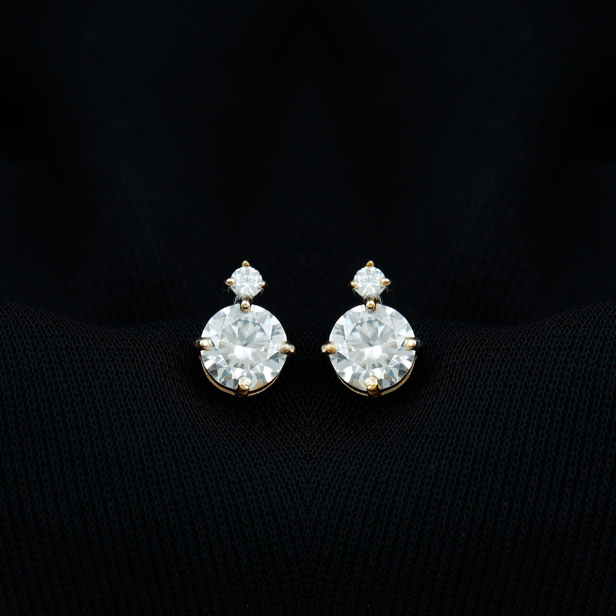 Simple Round Moissanite Stud Earrings