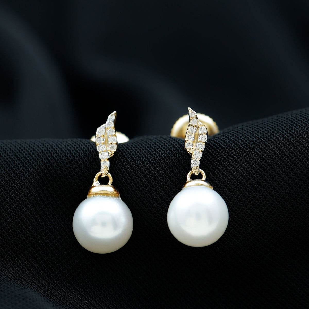 Rosec Jewels 14.9 carat freshwater pearl and diamond drop earrings with certificate, elegant jewelry featuring pearl and diamond design.