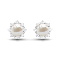 Freshwater Cultured Pearl Earrings with Diamond