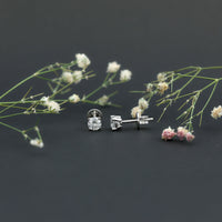 0.9 Carat Brilliant Cut Lab Grown Diamond Stud Earrings