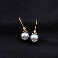 16 Carat Tahitian Black Pearl Dangling Earrings with Diamond