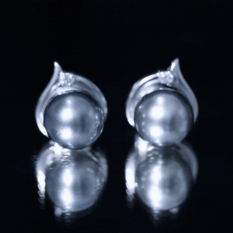 Cultured 16-carat Tahitian pearl bridal stud earrings with diamonds by Rosec Jewels, featuring yellow accents and elegant design.