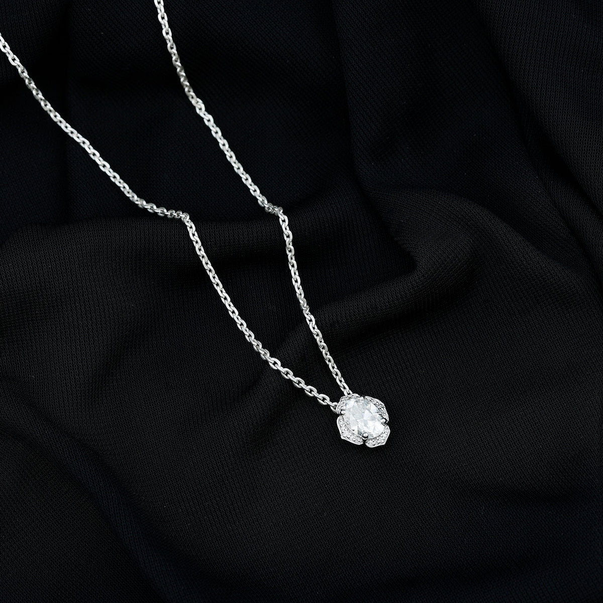 6X8 MM Oval Shape Lab Grown Diamond Vintage Flower Necklace