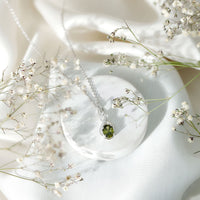 1.5 Carat Lab Grown Green Sapphire Infinity Necklace With Silver Chain