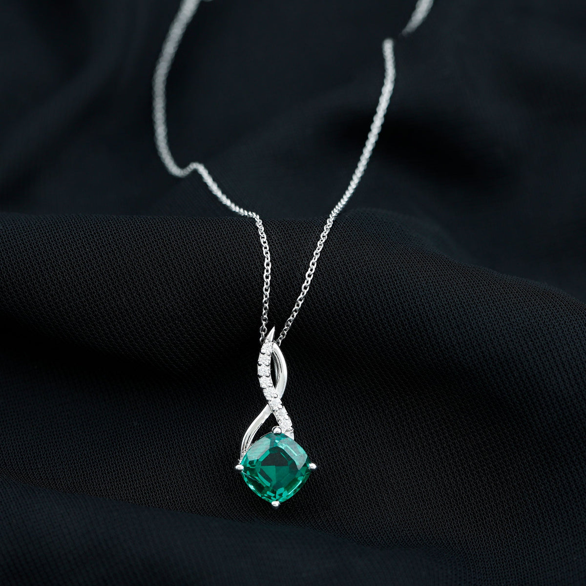 Cushion Cut 8MM Lab Created Emerald Infinity Necklace with Moissanite