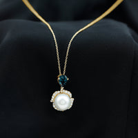 8 Carat Freshwater Pearl Designer Bridal Necklace with London Blue Topaz