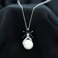 Natural Freshwater Pearl Designer Necklace with Black Onyx