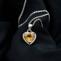 Natural Heart Shape 2 Carat Citrine Pendant Necklace with Rope Frame