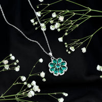 Womens Lab Grown Emerald Flower Necklace with Chain