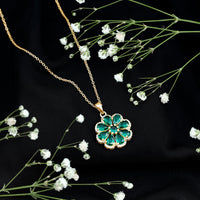 Womens Lab Grown Emerald Flower Necklace with Chain