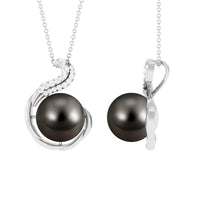 Real 7.5 Carat Tahitian Black Pearl Necklace with Diamond