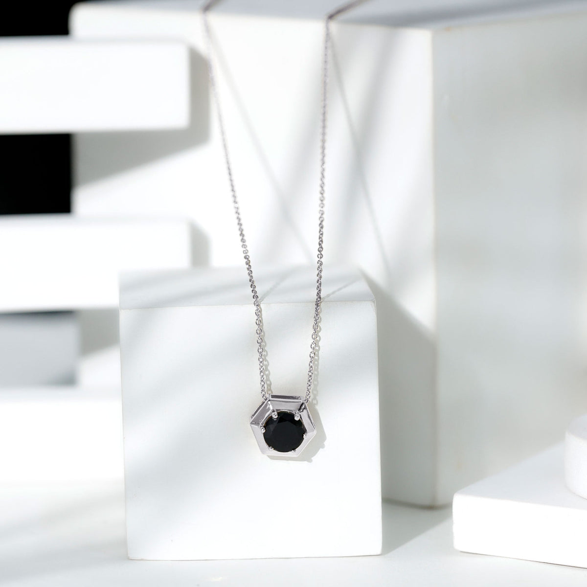 2 Carat Natural Black Onyx Solitaire Hexagon Pendant