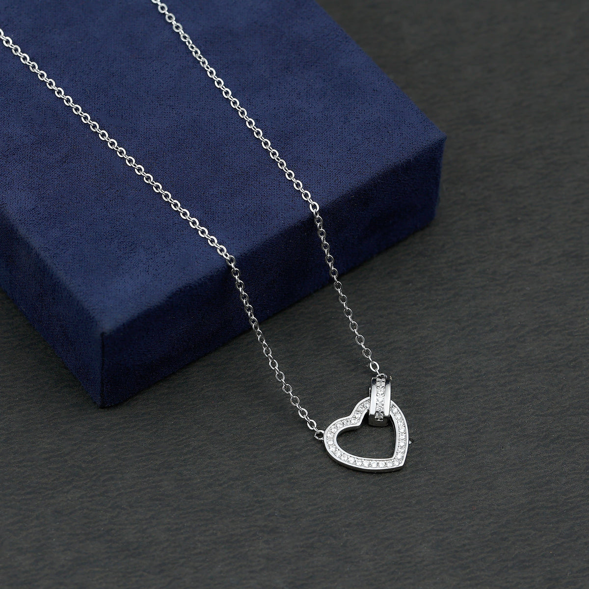 Certified Cubic Zirconia Heart Shaped Necklace In Silver