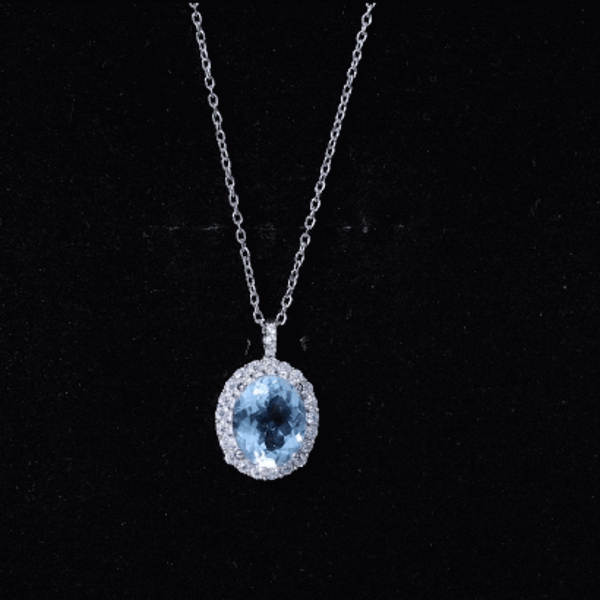 Oval-shaped 2.5 carat aquamarine pendant necklace with silver chain by Rosec Jewels, showcasing a sparkling gemstone design.