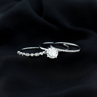 Round shape Solitaire Moissanite Trio Wedding Ring Set