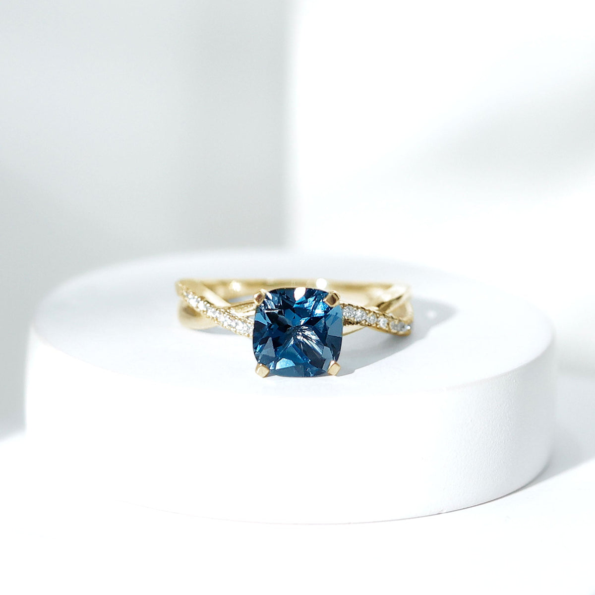2.8 Carat Cushion Cut London Blue Topaz Solitaire Engagement Ring with Diamond Crossover Shank