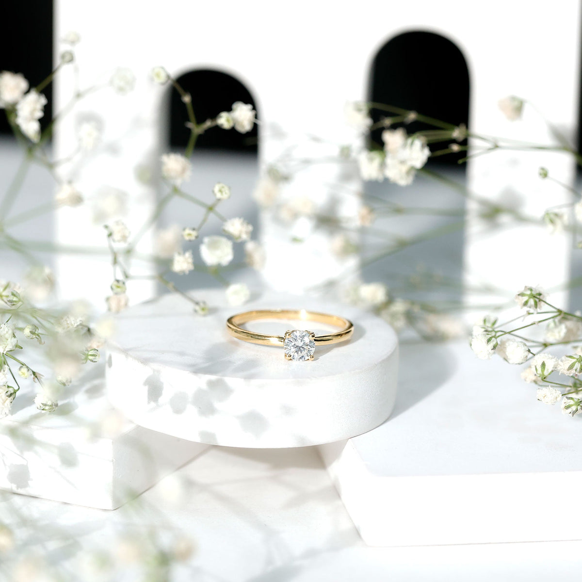 Claw Set Solitaire Moissanite Promise Ring for Women