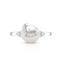 Natural 7.4 Carat Freshwater Pearl Engagement Ring with Diamond for Women