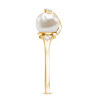Natural 7.4 Carat Freshwater Pearl Engagement Ring with Diamond for Women