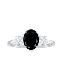 Solitaire Black Onyx Oval Engagement Ring in Split Shank
