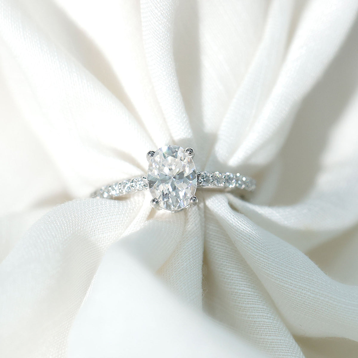 Certified 1 Carat Lab Grown Diamond Oval Engagement Ring