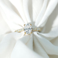 Certified 1 Carat Lab Grown Diamond Oval Engagement Ring