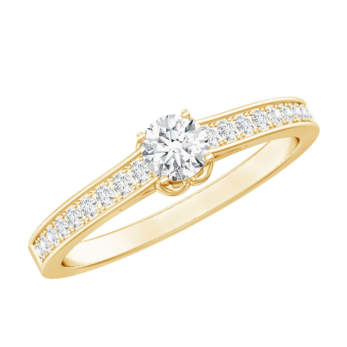 Minimalist lab-grown diamond engagement ring from Rosec Jewels featuring a sleek band and a central sparkling diamond.