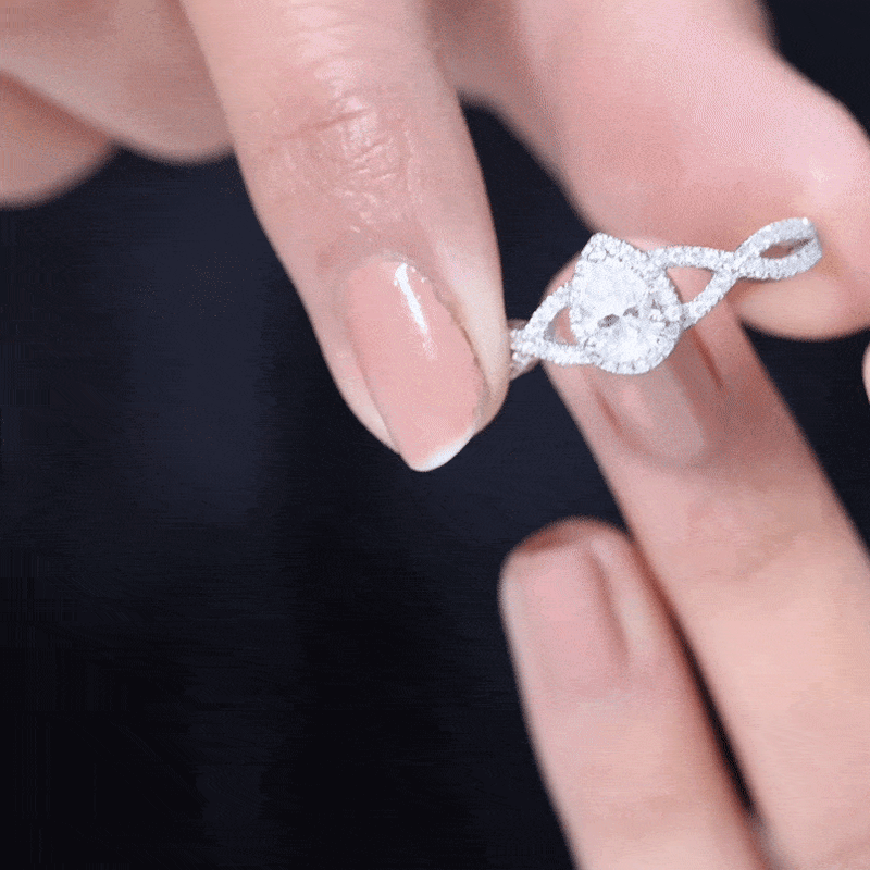 Lab Grown Diamond Teardrop Halo Engagement Ring For Women