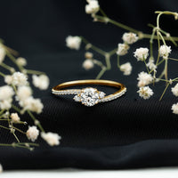 Lab Grown Diamond 6 MM Solitaire Engagement Ring With Side Stones