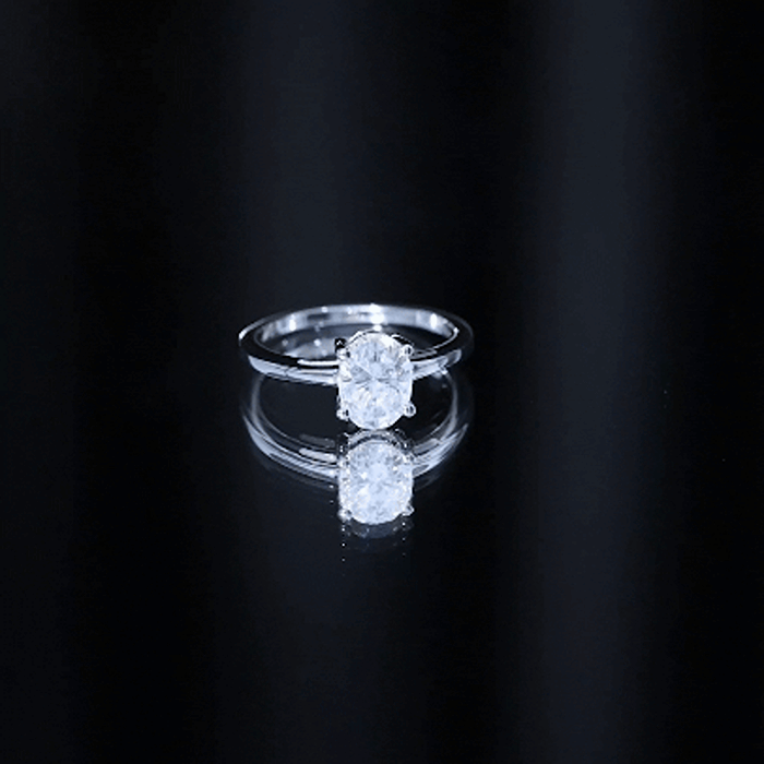 Certified 1 Carat lab-grown diamond engagement ring from Rosec Jewels, featuring a yellow gold band and sparkling central diamond.