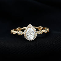 Lab Grown Diamond Teardrop Engagement Ring with Scalloped Shank