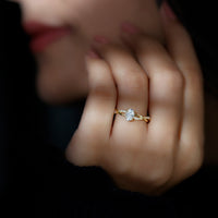 Lab Grown Diamond Promise Ring With Twisted Shank