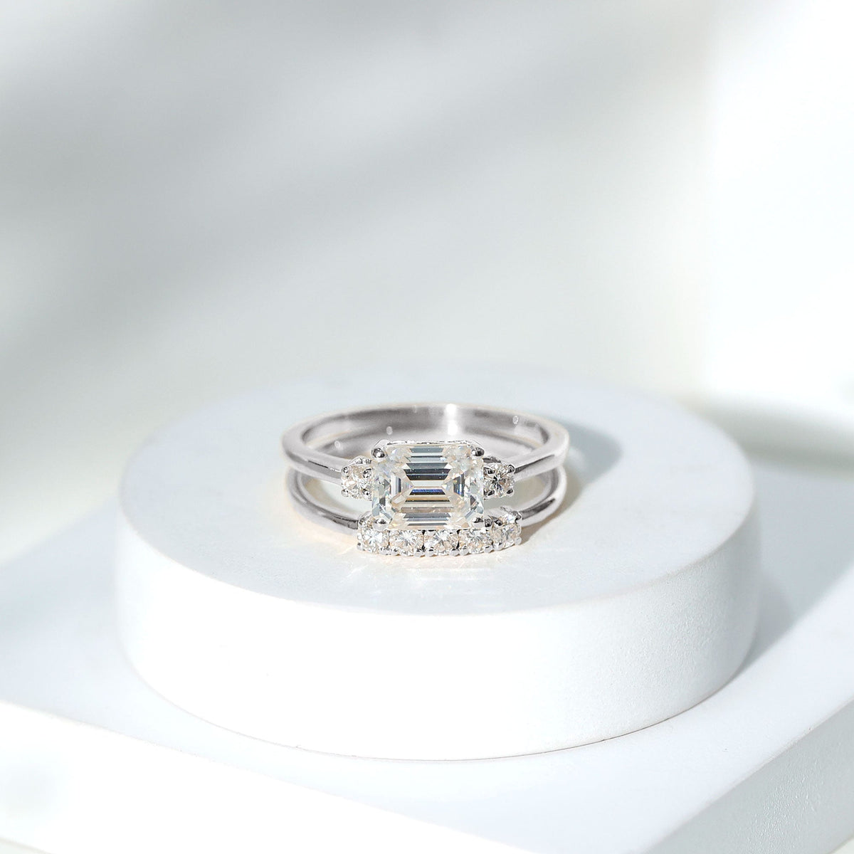 Lab Diamond Emerald Cut Engagement Ring With Band
