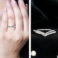 Pave Set Round Cut Natural Diamond Chevron Ring