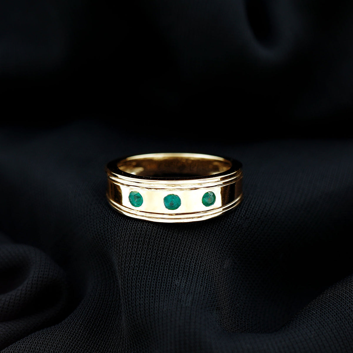 Emerald Minimal Band Ring in Gypsy Setting