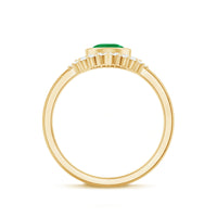 Natural Emerald Diamond Pear Shape Engagement Ring and Wedding Band Set