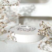Minimal Cubic Zirconia Chain Link Ring