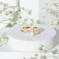 Oval Cut Moissanite Engagement Ring with Wedding Band Set