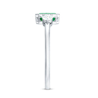 Emerald 3-stone ring with diamonds by Rosec Jewels, featuring vibrant green emeralds and sparkling diamonds in a elegant ring setting.