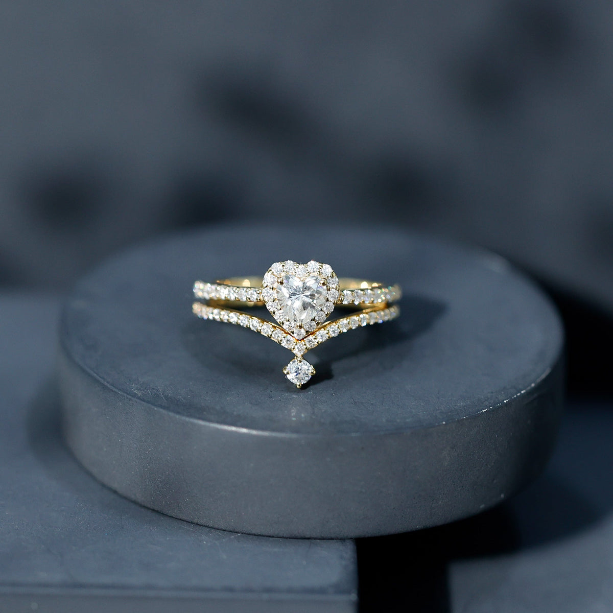 Cubic Zirconia Heart Ring Set with V Shape Band