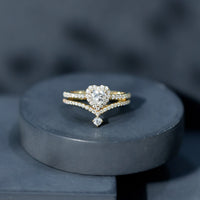 Cubic Zirconia Heart Ring Set with V Shape Band