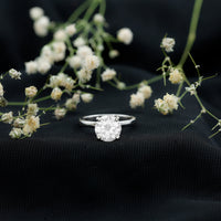 2 CT Simple Round Zircon Solitaire Ring in Peg Head Setting