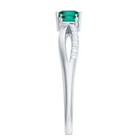 Certified Princess Cut Lab Grown Emerald 3 Stone Promise Ring with Diamond